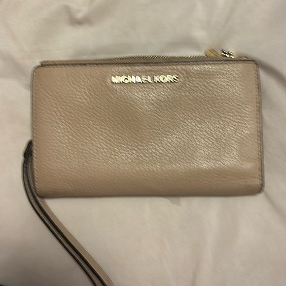$10 Michael Kors Wallet double zipper - Picture 3 of 10